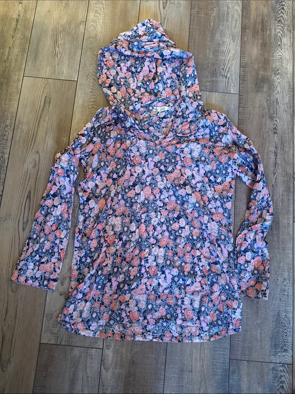 Carve Designs Floral Hooded Long-Sleeve swim cover-up